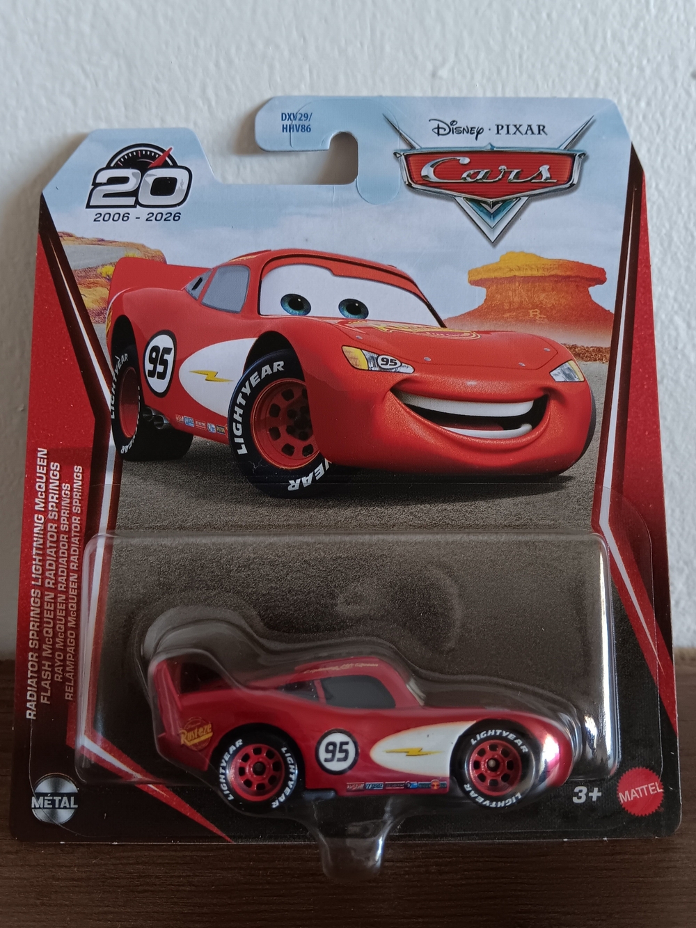 Disney Pixar Cars 20th Anniversary Radiator Springs Lightning McQueen Mattel